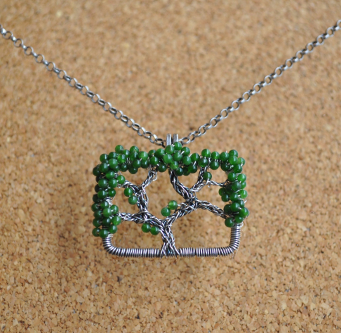 Oak Tree Necklace - Canadian Jade