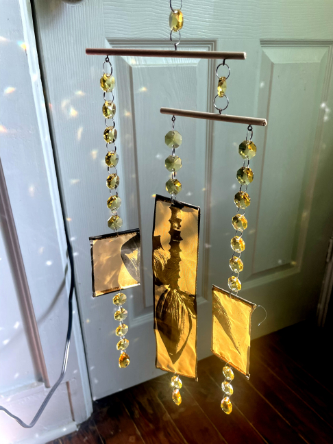 BackYard STORIES-Mobiles small