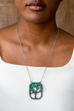 Live Oak Necklace - Emerald