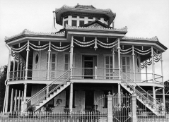 Steamboat House
