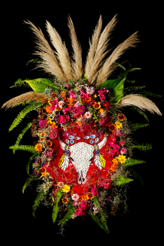 White Buffalo Skull Patch Bouquet-