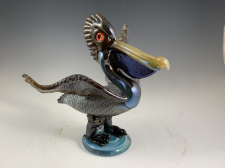 Brown Pelican Glass Sculpture / Main Image