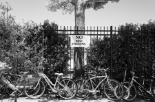 No Bike Parking / Main Image