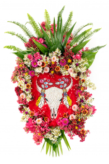 White Buffalo Skull Patch Bouquet / Main Image